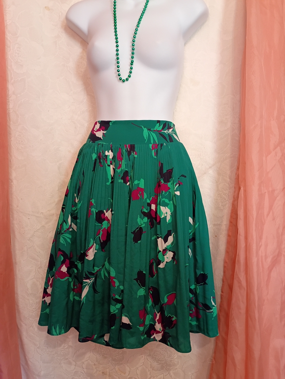XXL Merona Green Floral Pleated Circle Skirt